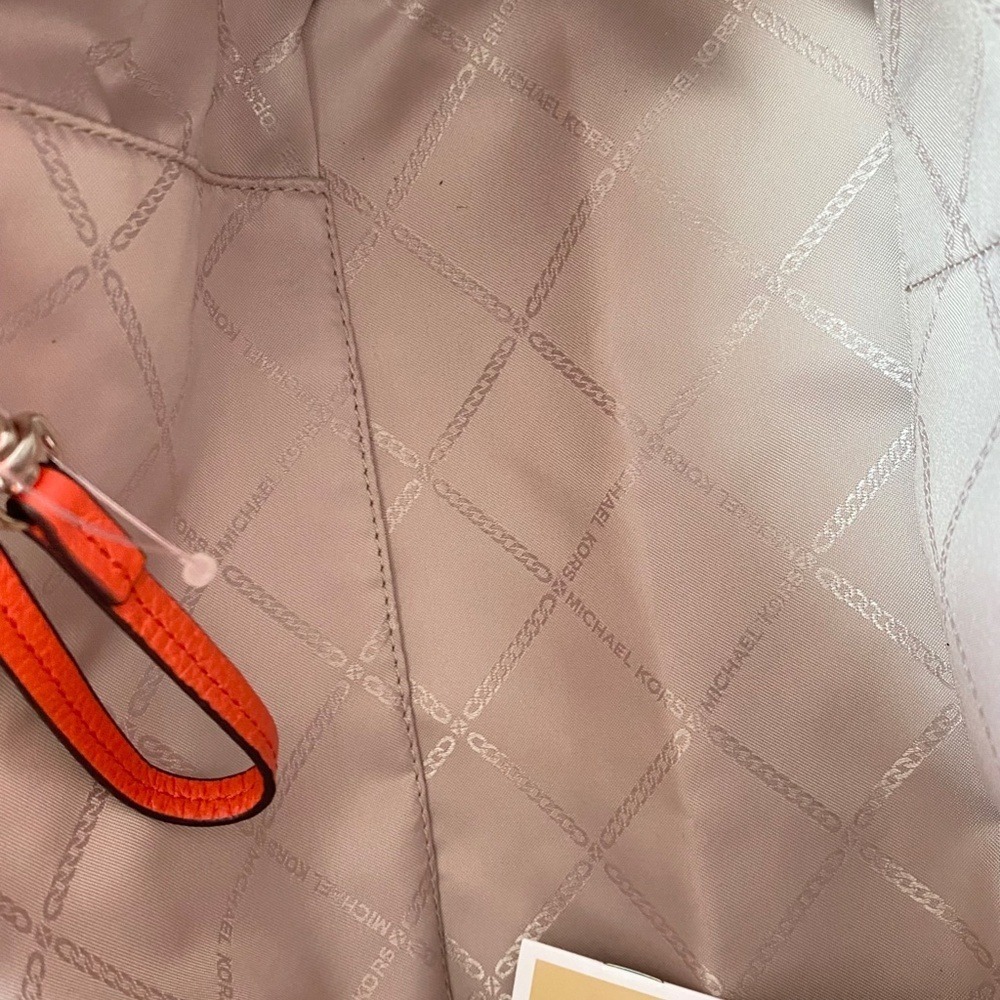 Michael Kors Tote Bedford Pebbled Leather Pocket, Womens Medium Coral-Red - Picture 8 of 9